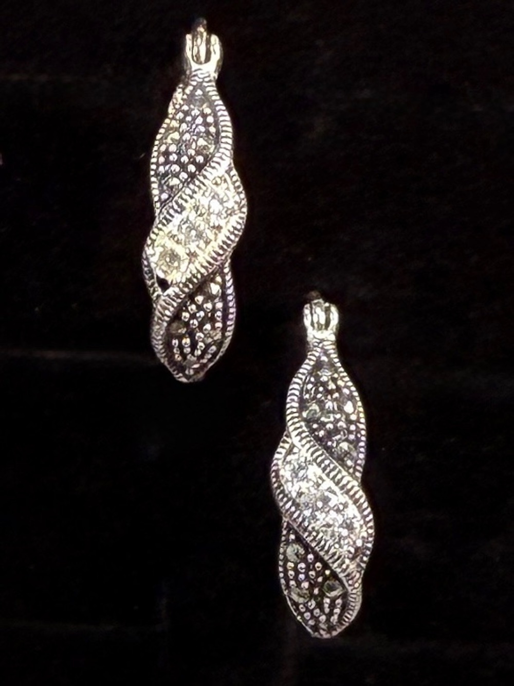 Vintage aged Silvertone bling pierced earrings